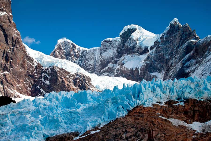 P. Natales: Balmaceda & Serrano Glaciers with Lunch & Whisky - A fjord cruise that brings you face to face with Balmaceda and Serrano