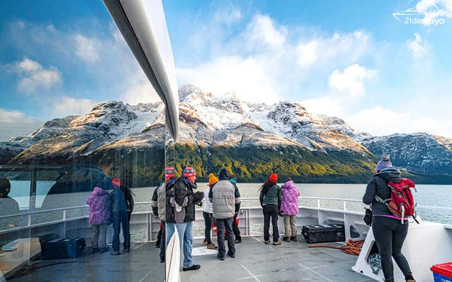 P. Natales: Balmaceda & Serrano Glaciers with Lunch & Whisky - Serrano Glacier: the one-hour forest hike that actually gets you closer