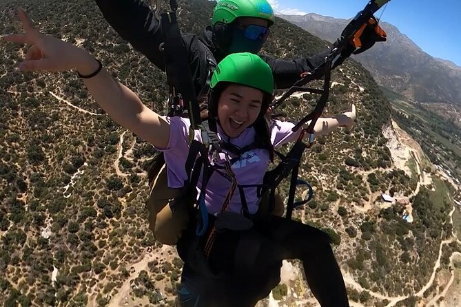 Paragliding in Santiago and Paragliding Santiago - Price and Value: Is $90 Worth It for This Paragliding Package?