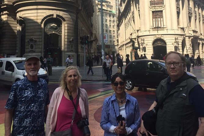 Pre or Post San Antonio Cruise with Santiago City Tour and optional Vineyard - Civic and cultural Santiago: Plaza de la Constitución to Palacio de La Moneda