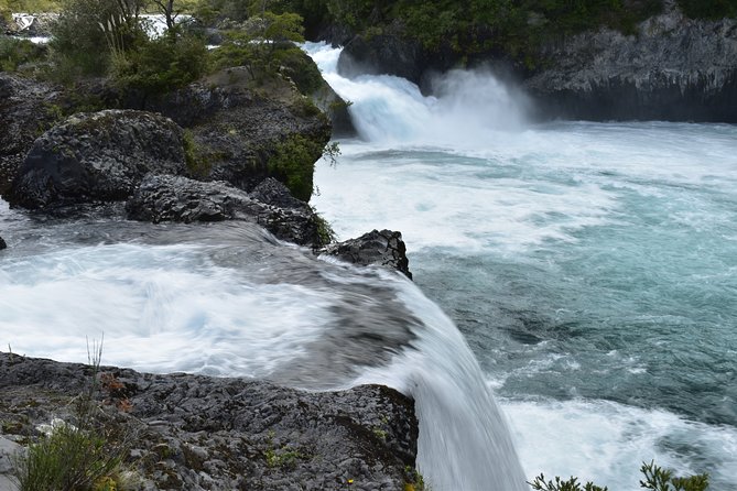 Premium Full Day Shared Tour Osorno Volcano and Petrohue Falls - A Small-Group Day Trip From Puerto Varas That Feels Premium