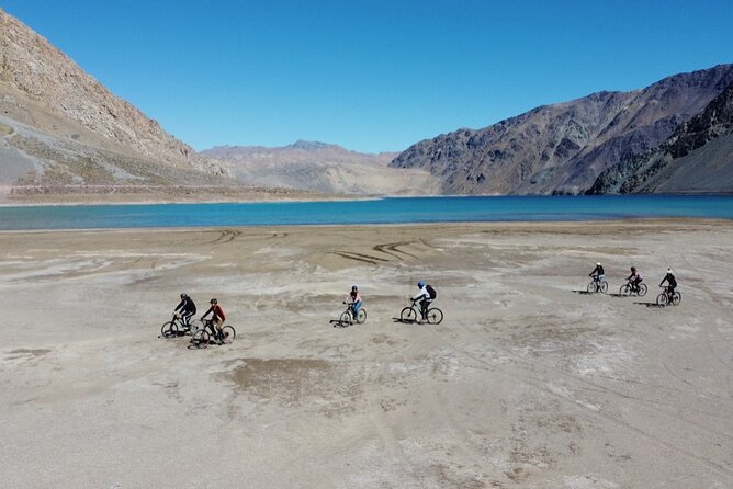 Private Bike Tour Explore Nature in the Mountains - Plaza Baquedano (Plaza Italia) to El Cajón del Maipo, the Morning Rhythm