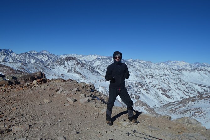 Private full day hike to Pintor hill from Santiago - reaches 4.180m in one day! - Key highlights worth aiming for
