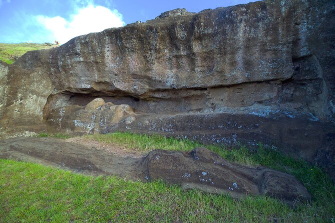 Private Full Day Tour to Easter Island - Ahu Akivi and Rano Kau: memorial platforms and crater views