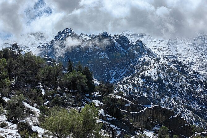 Private Hiking Experience to El Manzano Caves - Arriving at the El Manzano caves: narrow passages and a lunch break you’ll remember