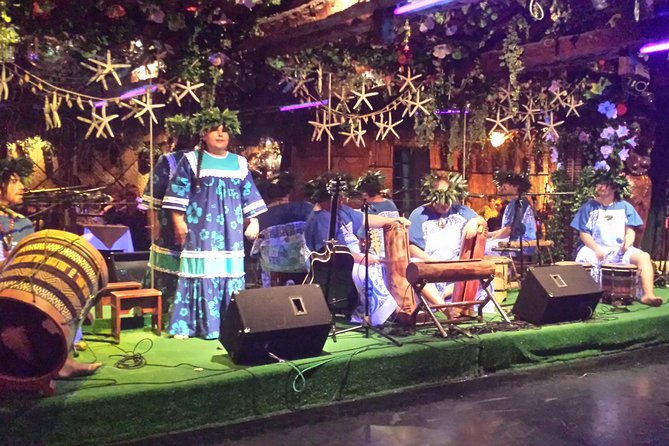Private Night City Tour with San Cristobal Hill And Dinner Show - Quick Practicalities Before You Go