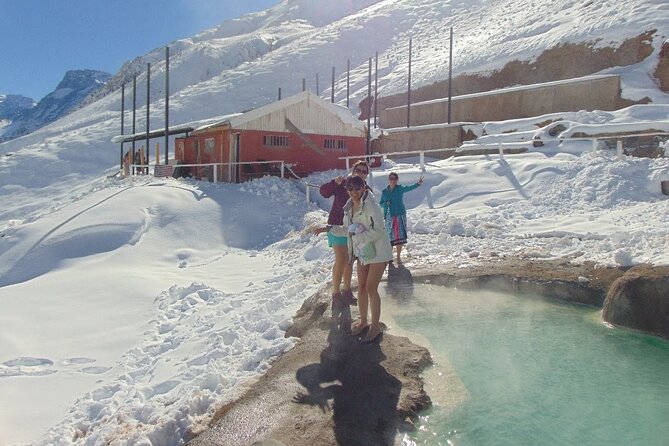 Private Santiago, Visit Hot Springs and Picnic in Cajon del Maipo - Timing, Road Conditions, and Staying Comfortable on a Long Day