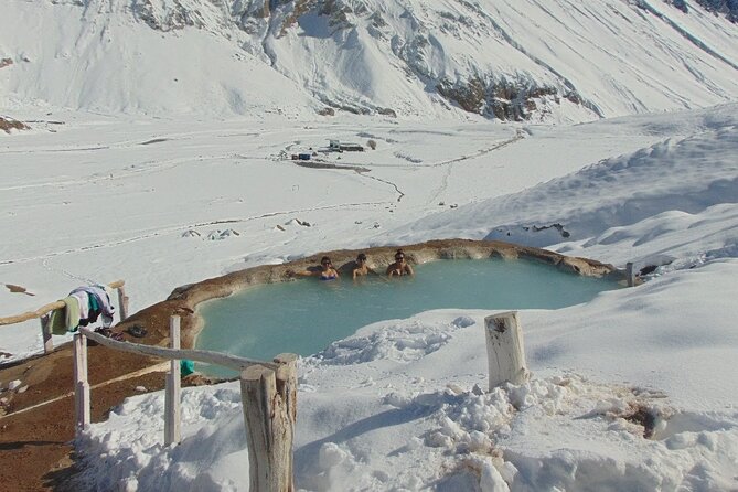 Private Santiago, Visit Hot Springs and Picnic in Cajon del Maipo - Termas Valle de Colina Hot Springs: 4 Hours to Actually Relax