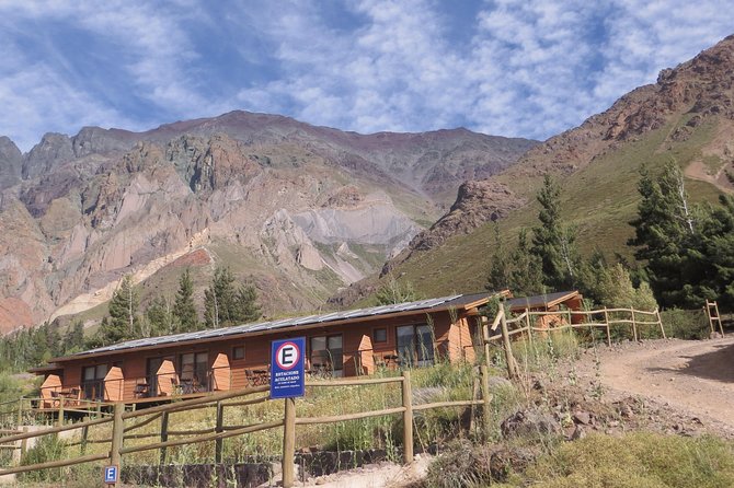 Private Tour: Andes Mountains with Wine Tasting from Santiago - Lunch and wine tasting in the mountains: where the day clicks