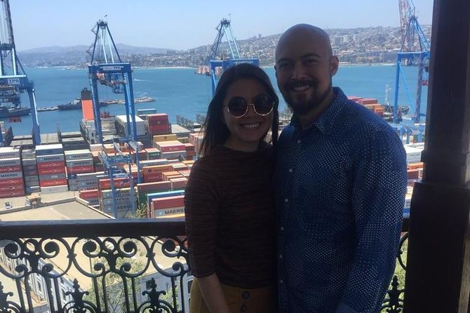 PRIVATE TOUR: Pre-Post Cruise Viña del Mar Valparaiso and Casablanca Winery tour - A Private Day Linking Valparaíso Views With Casablanca Wine