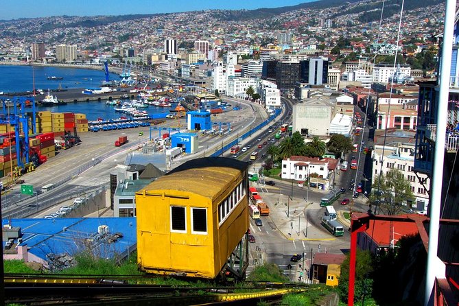 Private Tour: Valparaiso and Vina del Mar from Santiago - Price and logistics: what $208 per person really buys
