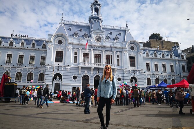 Private Tour Valparaiso from SanAntonio Cruise Terminal to Stgo - English service and the difference a good guide makes