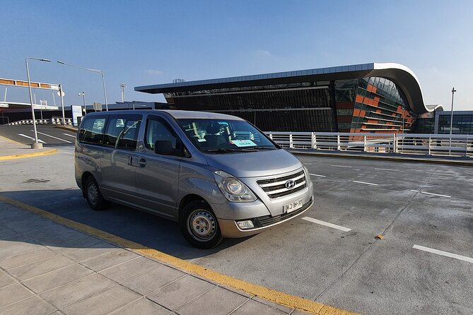 Private Transfer between Santiago and the Airport - Key points that make this transfer worth your time