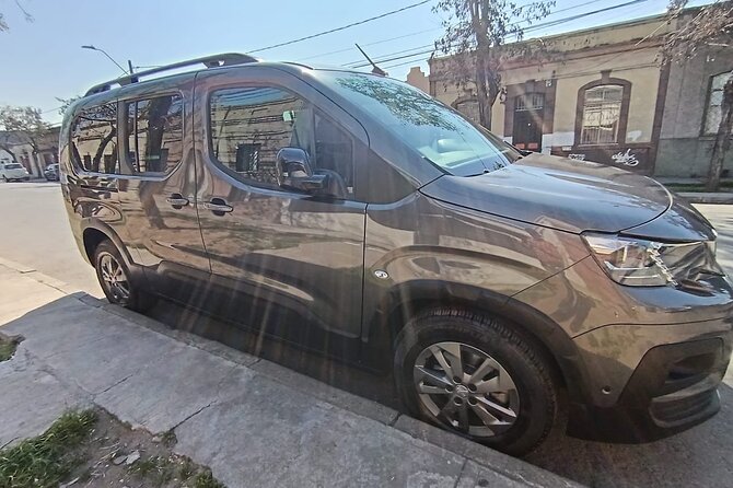 Private Transfer from Airport to Santiago, Chile - The Ride Into Santiago, Comfort Included