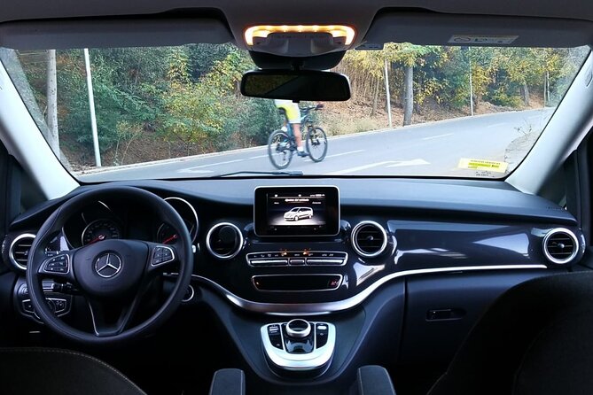 Private Transfer from Santiago Airport to Santiago Hotel & V.V. - Key things worth knowing