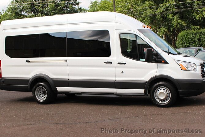 Private Transfer from Santiago Airport to Santiago Hotel & V.V. - What the Ride Feels Like: Clean Car, Safe Driving, and Room for Bags