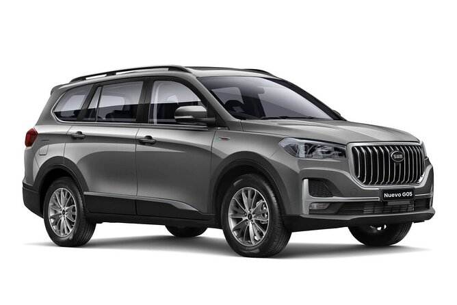 Private Transfer from Santiago Airport to Santiago Hotels - From airport pickup to a stress-free ride