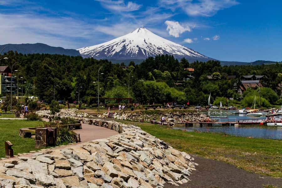 Pucón and Villarrica: Guided Tour with Hotel Pickup - Hotel pickup, van rides, and the pace that keeps you from feeling rushed