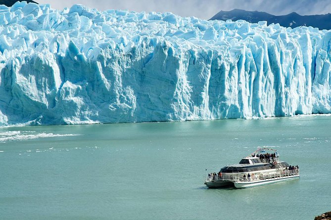 Puerto Natales: Full-Day Transport to Perito Moreno Glacier - Puerto Natales to Perito Moreno Glacier, the real promise