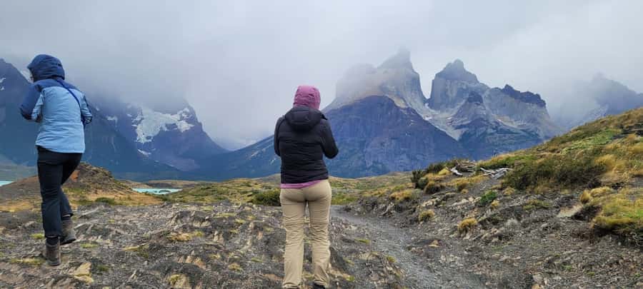 Puerto Natales: Torres del Paine Full Day Tour - Entering Torres del Paine National Park: The Big Lookouts You Want