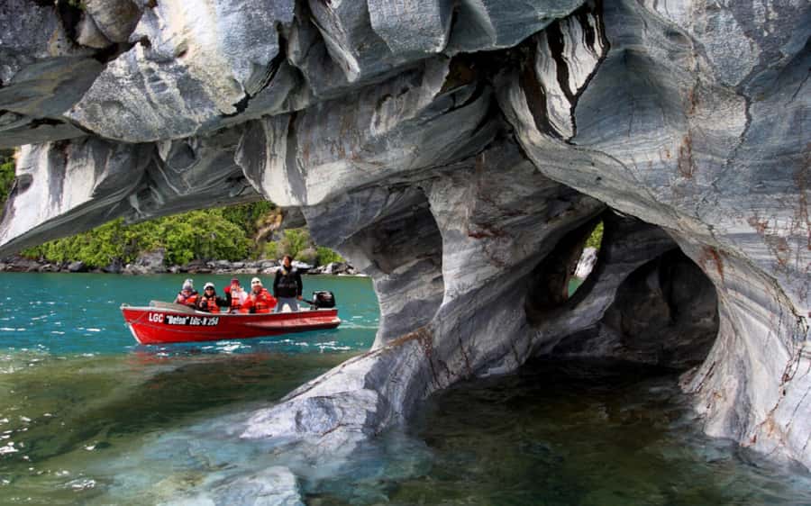 Puerto Tranquilo: Capillas de Mármol + Cathedral Boat Trip - The boat ride on General Carrera Lake: relaxing, but plan for the real world