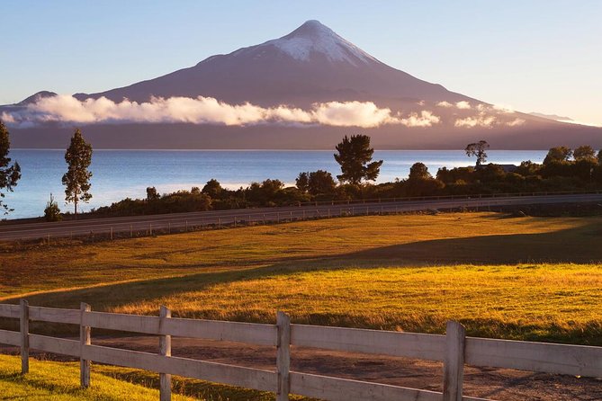 Puerto Varas: Full day Osorno Volcano and Petrohue falls - Stop 3 on Lago Todos los Santos: photos and an optional vessel ride