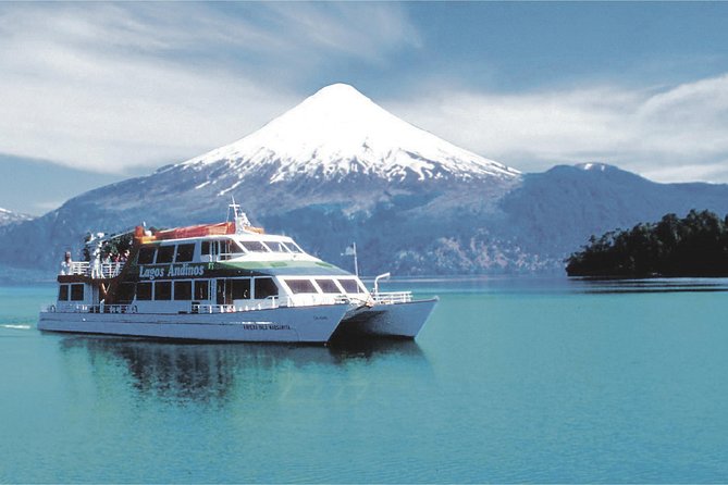 Puerto Varas: Full Day - Peulla navigation - Vicente Perez Rosales National Park and Saltos del Petrohué: the fast photo payoff