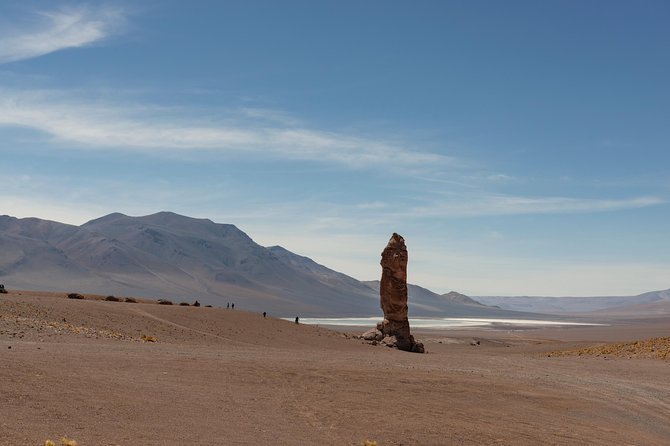 Puna Salt Flats - Full Day Tour - San Pedro de Atacama - Must Visit - Stop 1: Volcán Licancabur, the Quimal Story, and a Mountain That Watches You