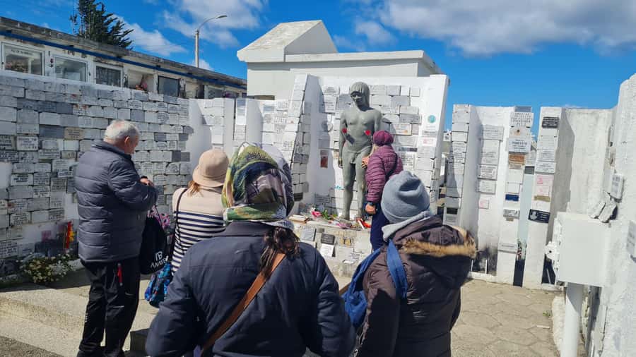 Punta Arenas: City Tour - Punta Arenas City Tour: A Focused Walk Through Landmarks and Big Views