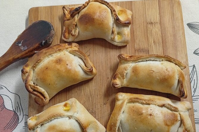 Punta Arenas : Typical Chilean Cooking Class + Chilean Wine - Timing, group size, and how to fit it into your Punta Arenas day