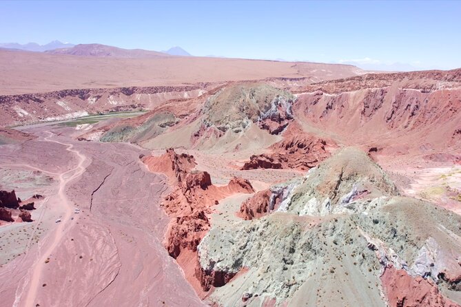 Rainbow Valley and Petroglyphs of Yerbas Buenas - Starting at 7:00 am, with breakfast that actually matters