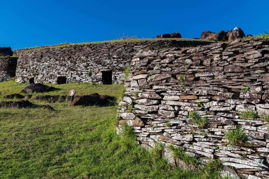 Rapa Nui Highlights Program: 3 incredible tours to discover! - Why this 2-day Rapa Nui highlights package makes sense