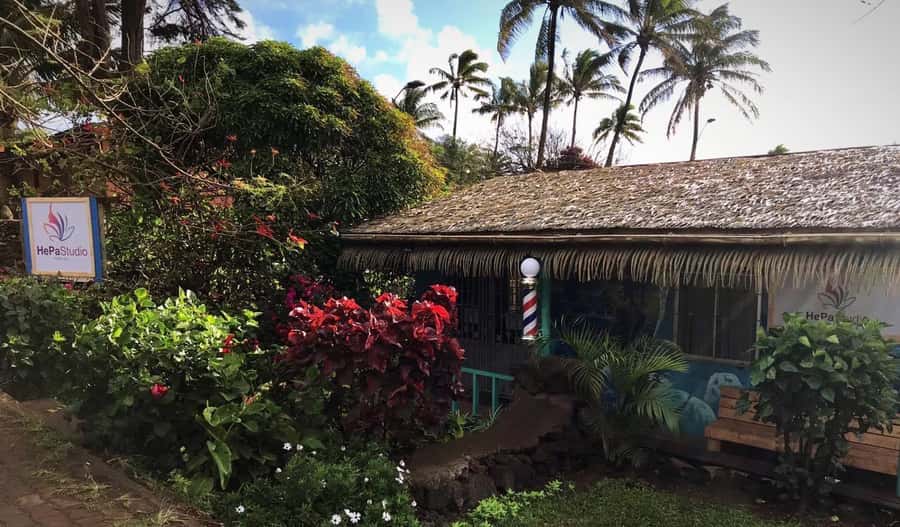 Rapa Nui: Polynesian Massage - The massage style: ancestral Polynesian techniques, relaxing or decontracting