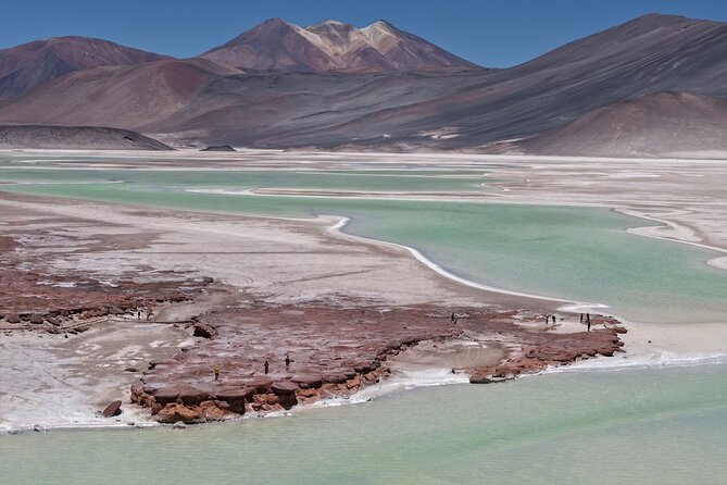 Red Stones and Altiplanica Lagoons Salar de Atacama - A 6:00 am start that pays off with cooler skies and calmer viewing