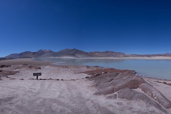 Red Stones and Altiplanica Lagoons Salar de Atacama - Included meals that make altitude feel more bearable