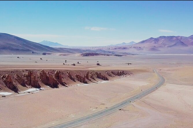 Salares Route and Exploration of the Caldera de la Pacana - Key highlights at a glance