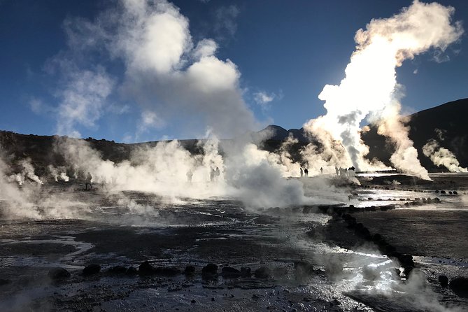 San Pedro de Atacama: 2-Day tour visiting Tatio Geysers & the Moon Valley - Key highlights you will feel right away