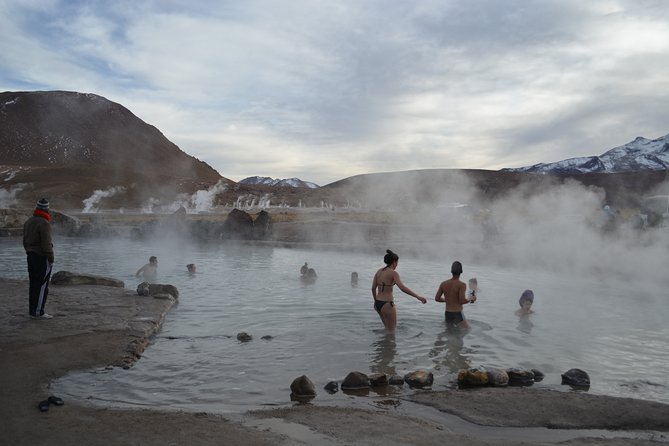San Pedro de Atacama: 2-Day tour visiting Tatio Geysers & the Moon Valley - Price and what you actually pay for