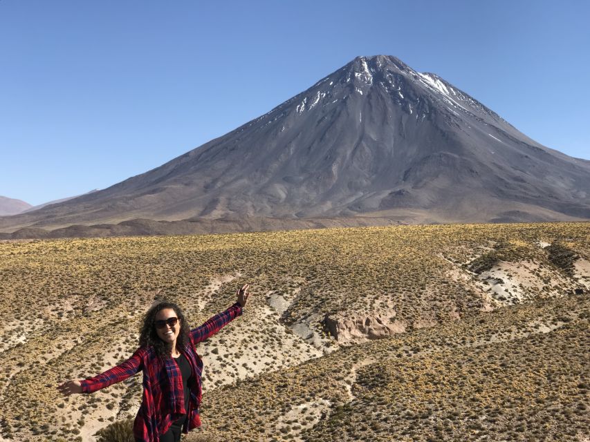 San Pedro de Atacama: Atacama Desert and Salt Flats Day Trip - Cold mornings, high altitude, and what to bring