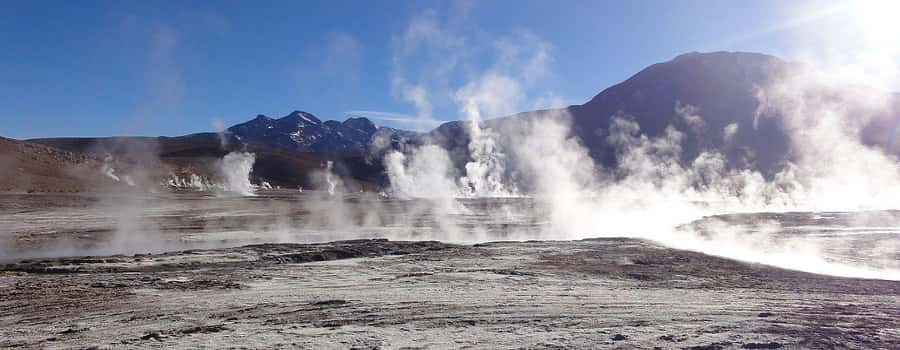San Pedro de Atacama: El Tatio Geysers & Machuca Lagoon Trip - Why El Tatio geysers feel special at sunrise
