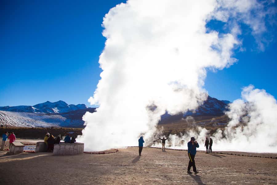 San Pedro de Atacama: El Tatio Geysers Tour - At the geysers before sunrise: why timing changes everything