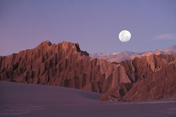 San Pedro de Atacama: Half day Valle de la Luna, Afternoon Tour - Valle de la Luna at 3:30 pm, why the timing works
