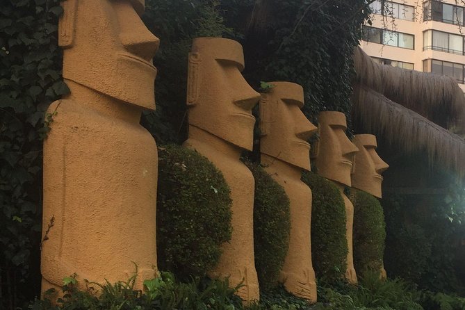 Santiago: Bali Hai Dinner & Show, Transport and Wine refill - Key points before you go