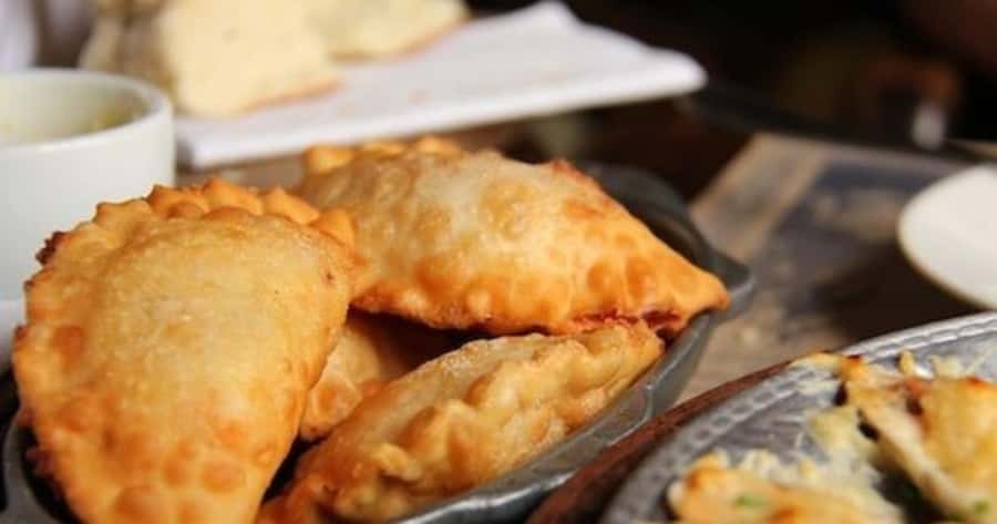 Santiago: Best Street Food Tour With A Local Guide - What You Get Included in the Price (And Why It Matters)