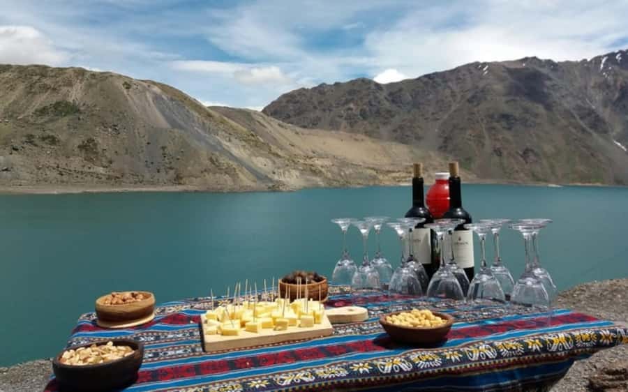 Santiago: Cajón del Maipo & El Yeso Reservoir Tour - Cajón del Maipo, El Yeso Reservoir, and why this day trip feels complete