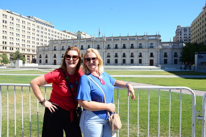 Santiago de Chile Sightseeing Tour - La Moneda Palace and Ex Congreso Nacional: Political Chile in a Tight Walk