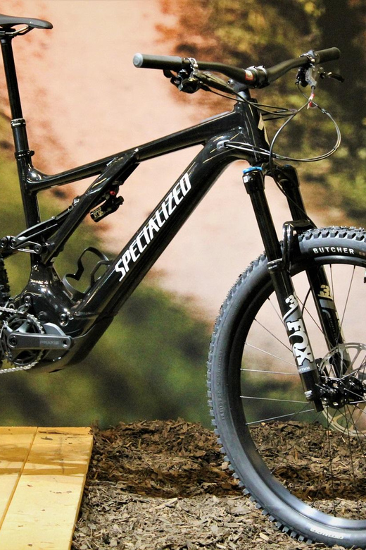 Santiago: E- Mountain Bike Rental to ride in a bike park - A 3-Hour Session That Lets You Ride, Not Just Watch