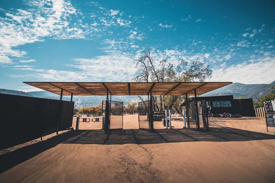 Santiago: E- Mountain Bike Rental to ride in a bike park - Price and Value: What $100 Gets You in Real Riding Time