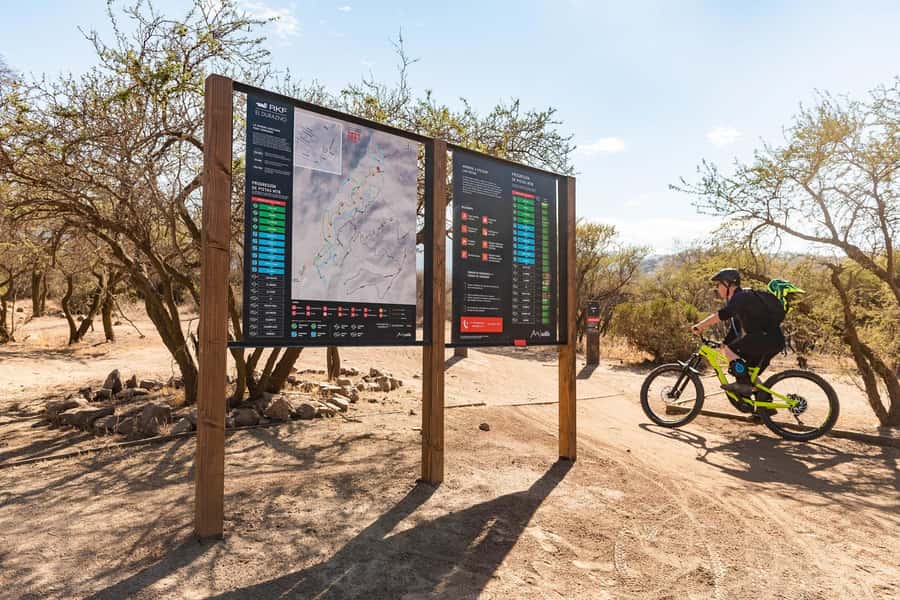 Santiago: E- Mountain Bike Rental to ride in a bike park - Who This E-MTB Rental Is Best For (And Who Should Skip It)
