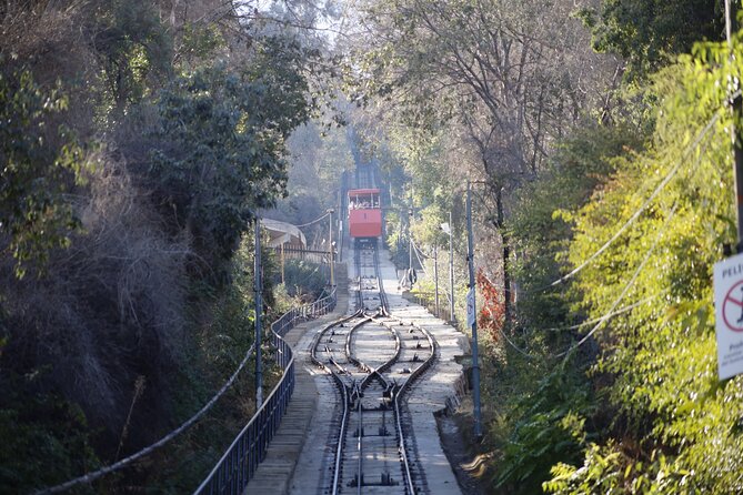 Santiago Experience Pass - Cable Car, Funicular & Hop-On Hop-Off - Plaza de la Constitución and La Moneda: civic Santiago and the guard tradition